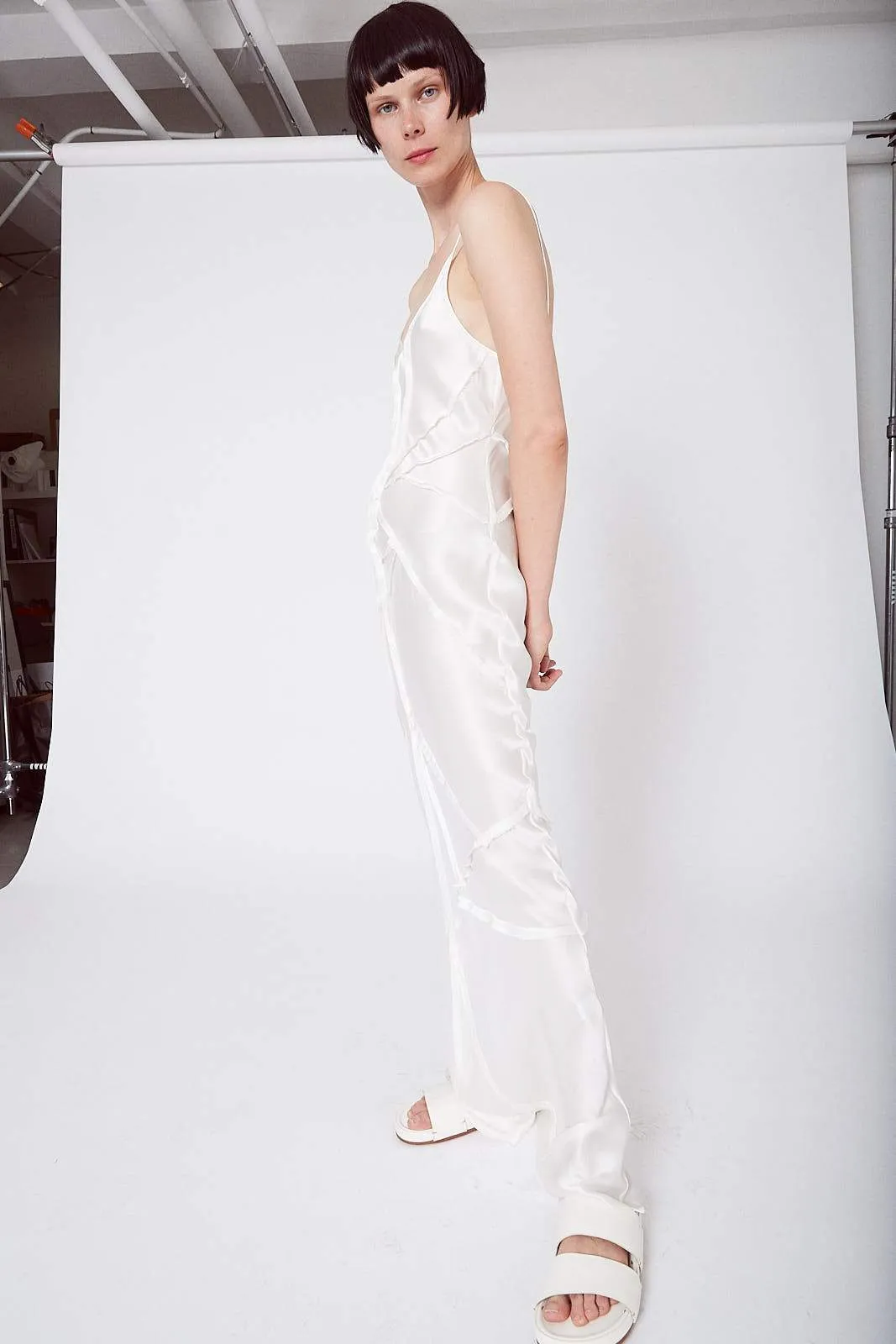 Elongated Recycled Dress with Slit - Quartz