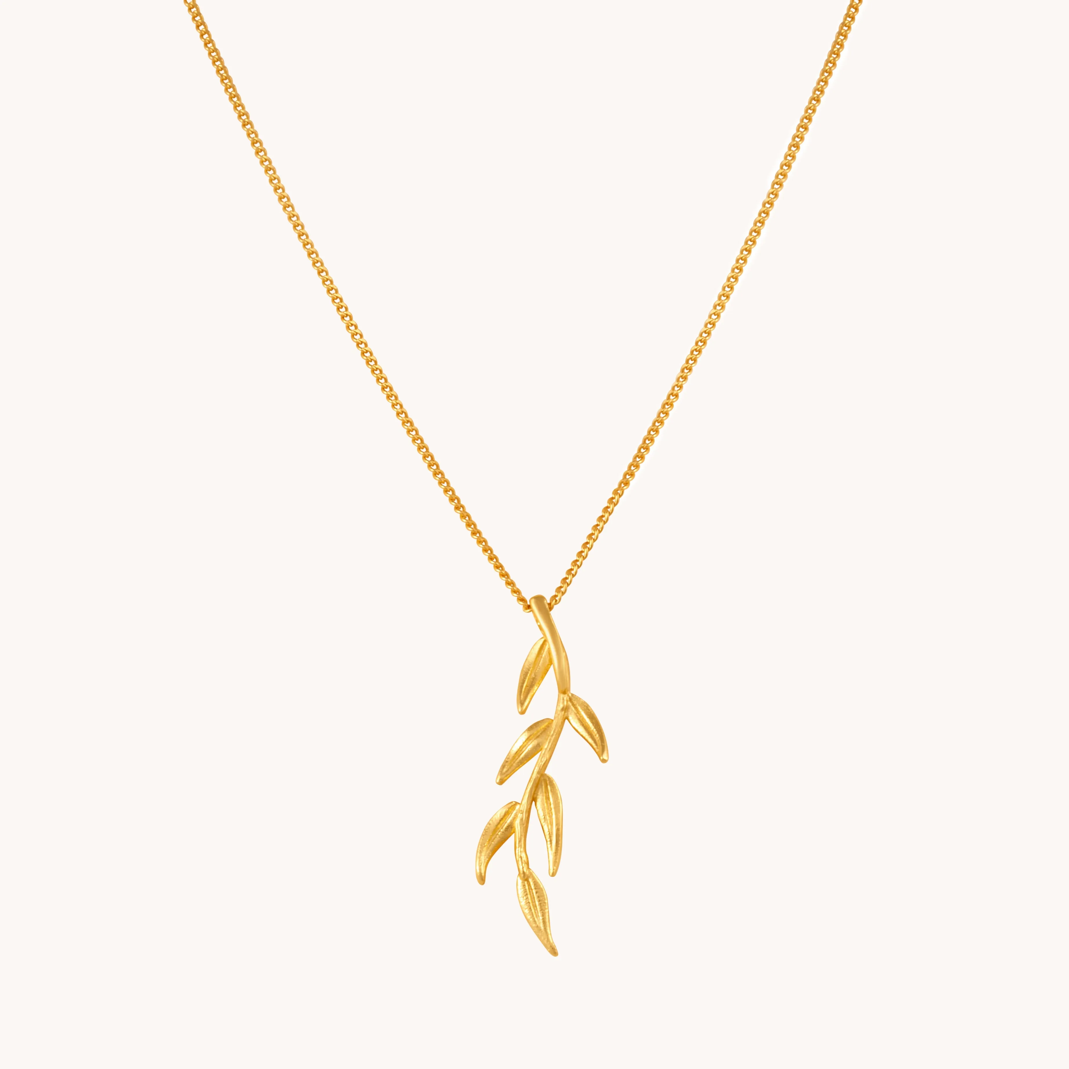 Leaves Gold Pendant With Chain W.