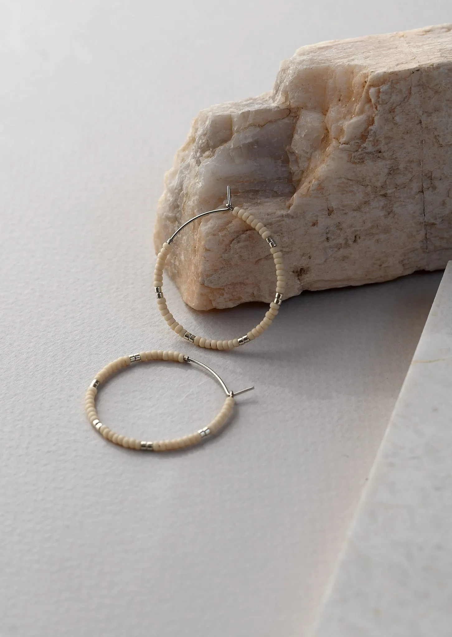 Small Silver Hoop Earrings - PINK/SILVER